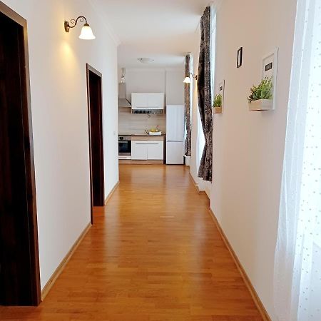 Apartment Hlavni Mariańskie Łaźnie Zewnętrze zdjęcie